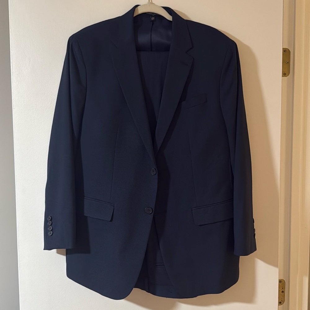 Banana Republic navy blue men’s slim fit full suit
